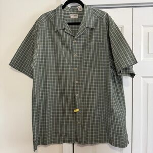 L.L.Bean Short Sleeved Button Down Green Tan Size XL Tall